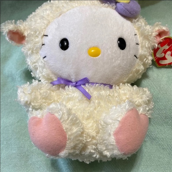 Hello Kitty Lamb Plush - Picture 10 of 13